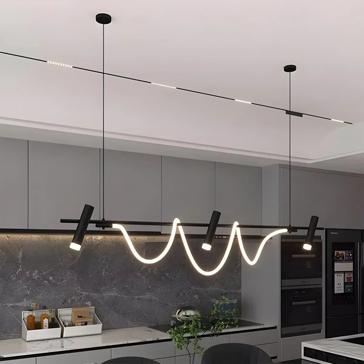 Moderne lange Pendelleuchte mit Spotlights | Desfino