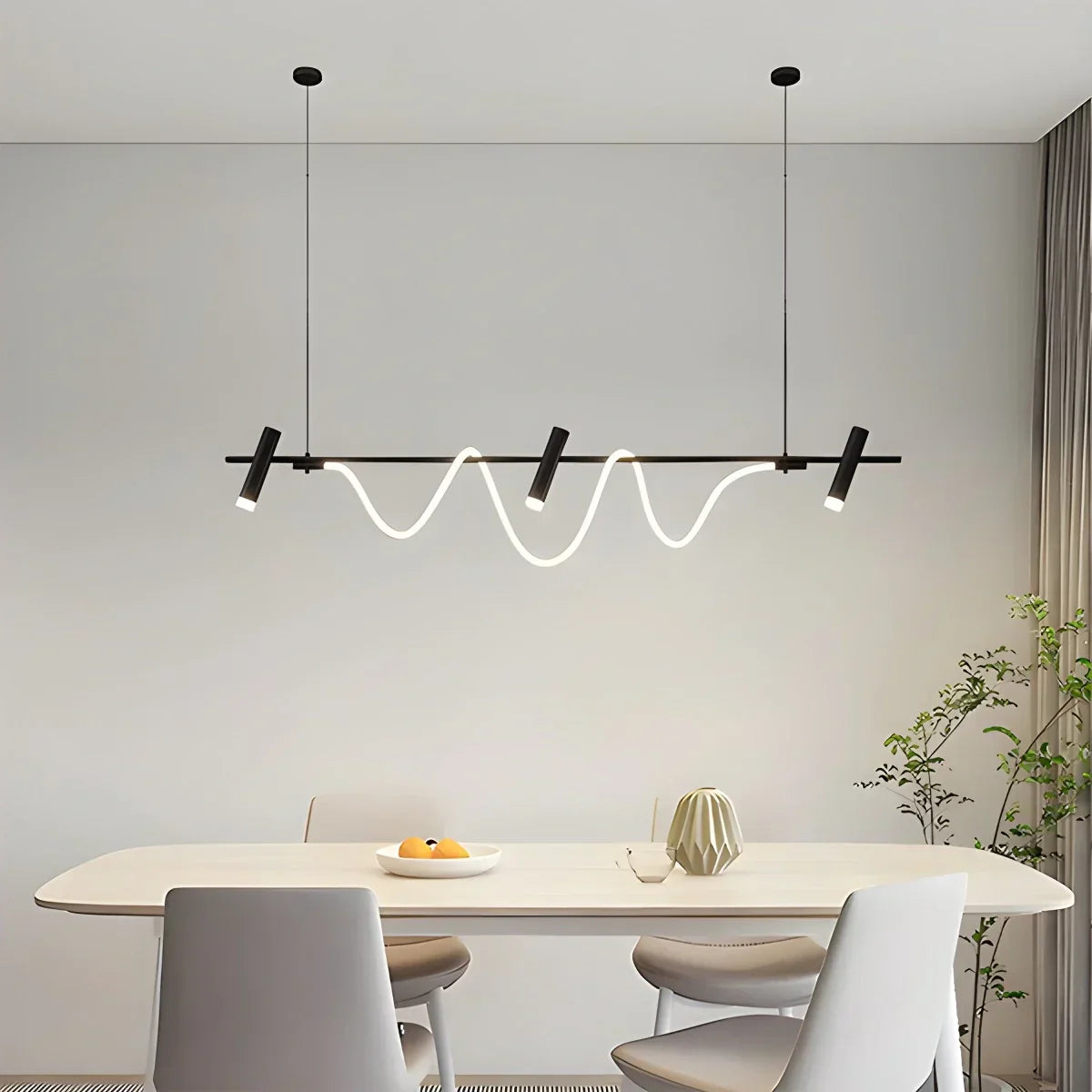 Moderne lange Pendelleuchte mit Spotlights | Desfino