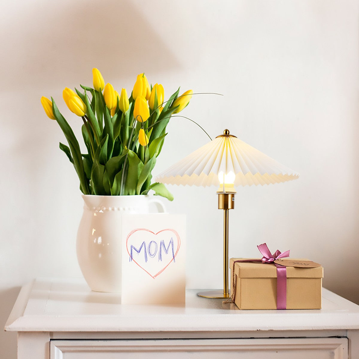 Perla Pleated Table Lamp for Bedroom | Desfino