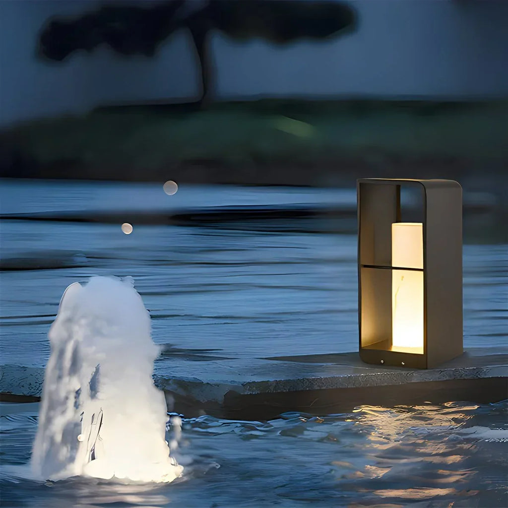 Rectangular Lawn Outdoor Lamp for Gardens | Desfino