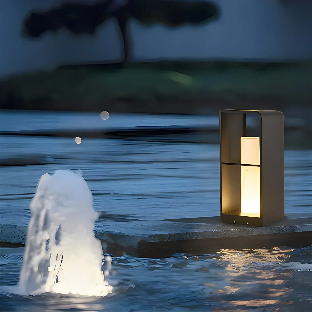 Rectangular Lawn Outdoor Lamp for Gardens | Desfino