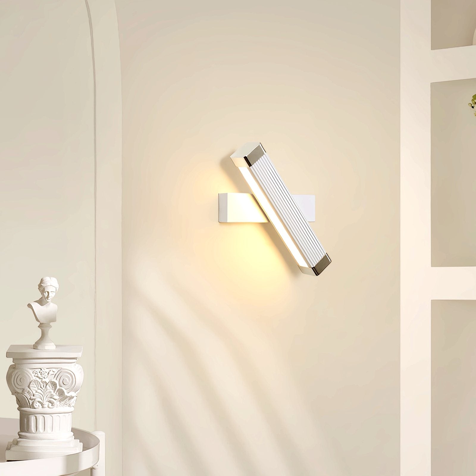 Rotatable Roman Column Wall Lamp | Desfino