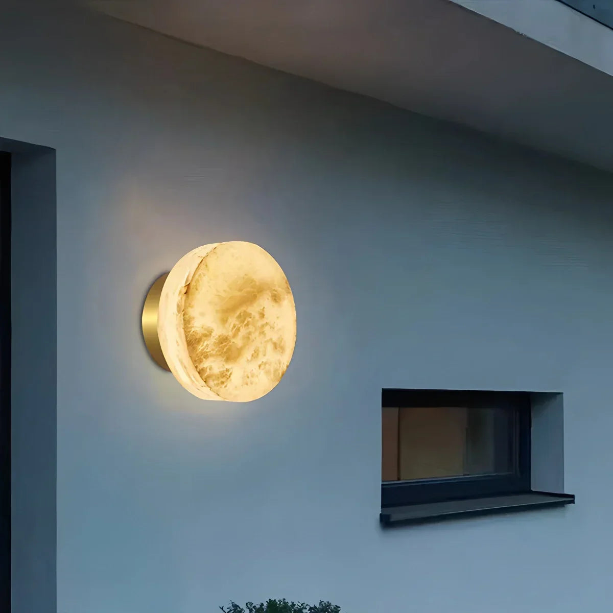 Simple Round Spanish Alabaster Wall Light for Hallway | Desfino