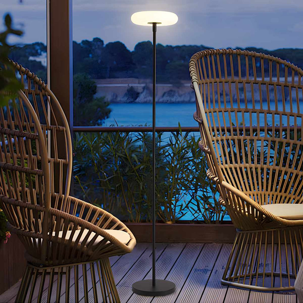 Outdoor Solar LED Floor Lamp for Garden | Desfino