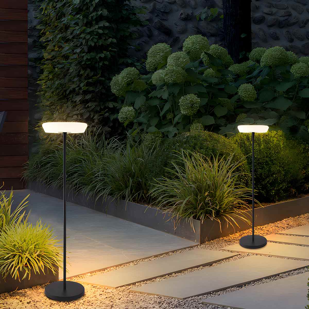 Outdoor Solar LED Floor Lamp for Garden | Desfino