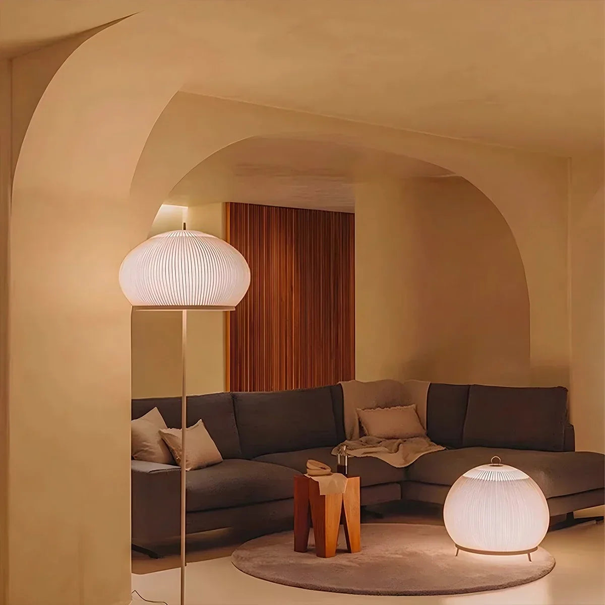 Moderne spanische Designer-Stehlampe | Desfino