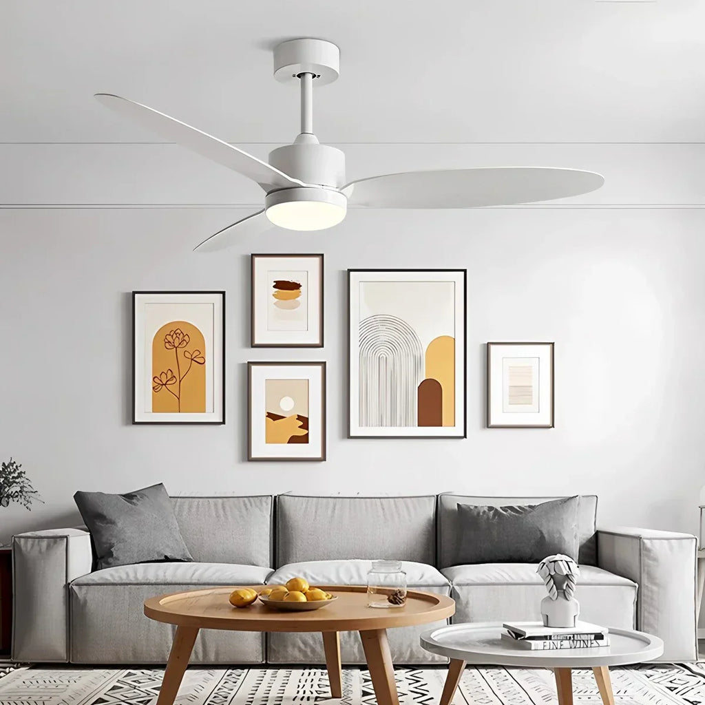 Deckenventilator mit 3 Flügeln und Licht fürs Schlafzimmer | Desfino
