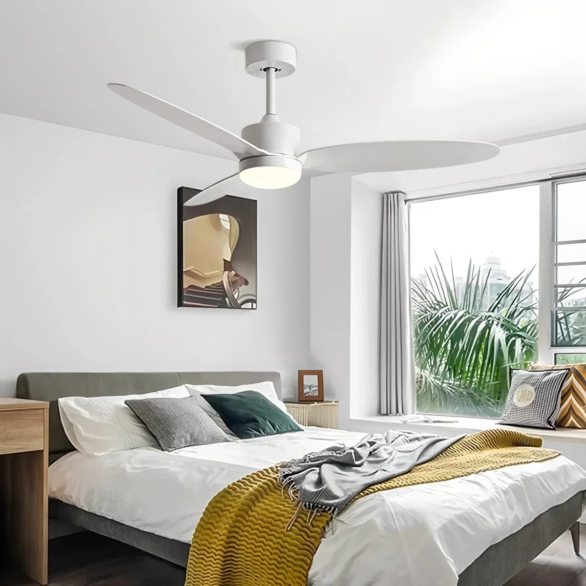 Deckenventilator mit 3 Flügeln und Licht fürs Schlafzimmer | Desfino
