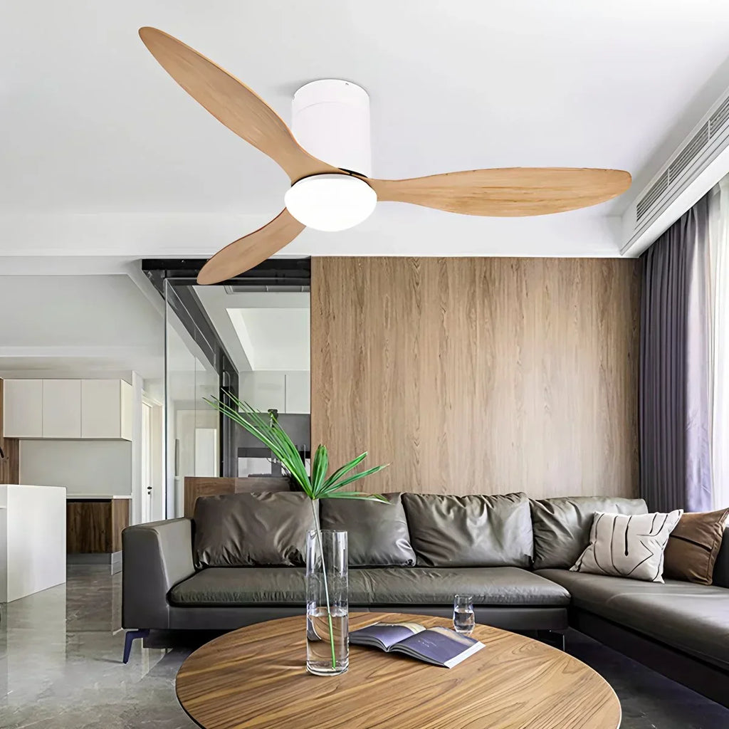 Moderner Deckenventilator mit 3 Flügeln und Licht | Desfino
