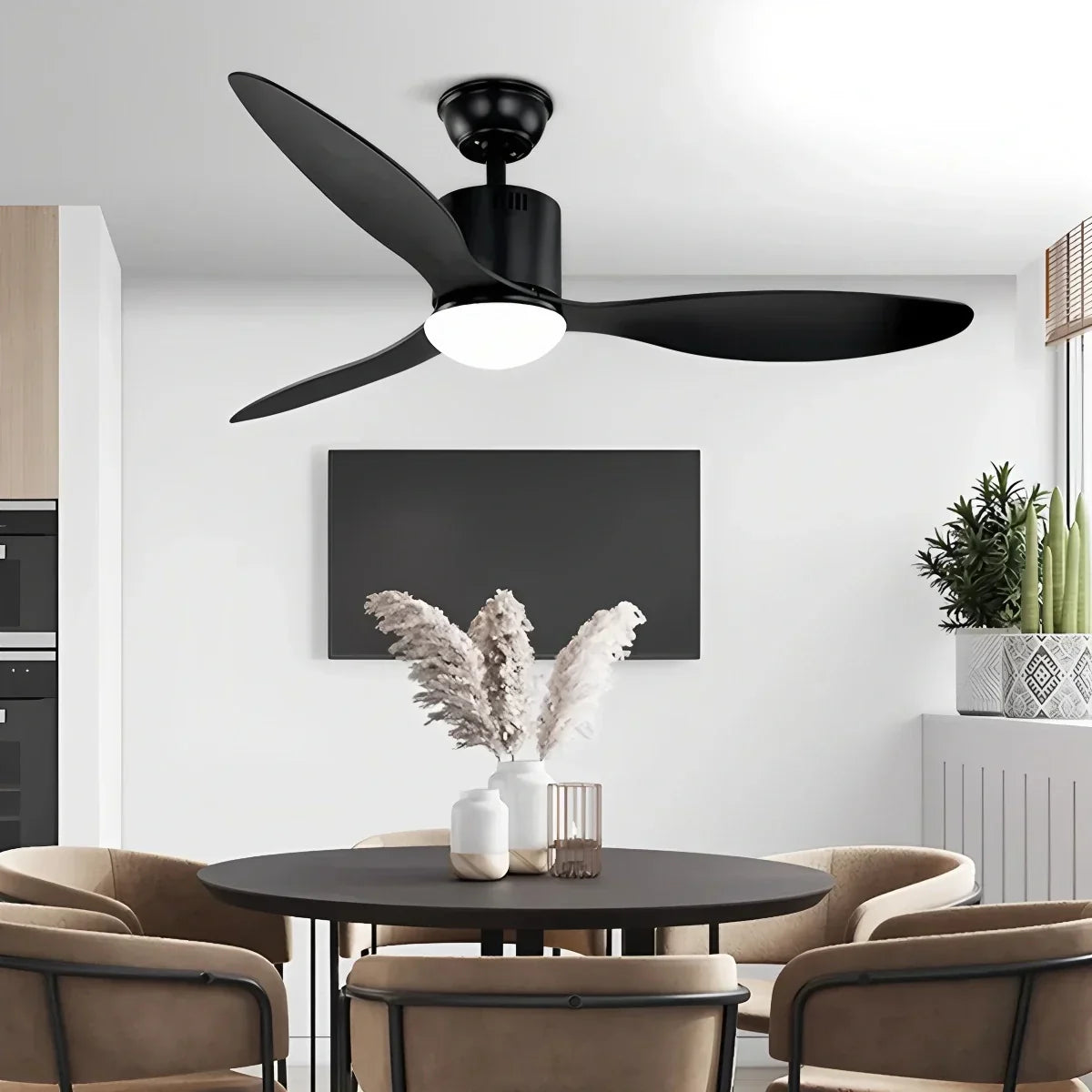 Moderner Deckenventilator mit 3 Flügeln und Licht | Desfino