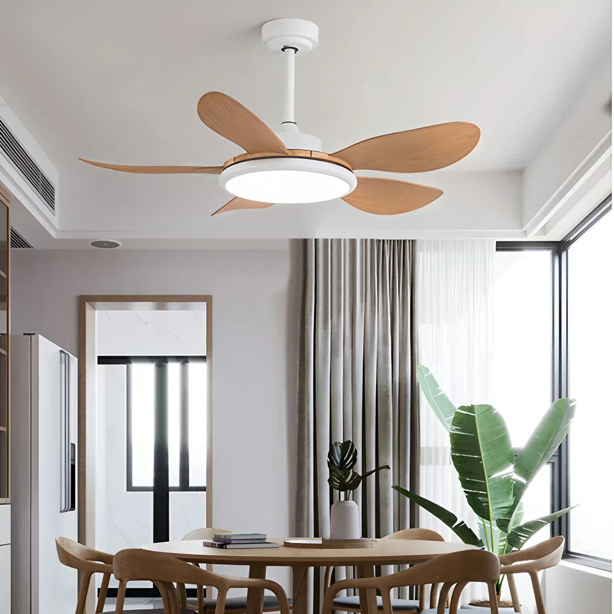 Deckenventilator mit 5 Holzflügeln und Licht fürs Wohnzimmer | Desfino