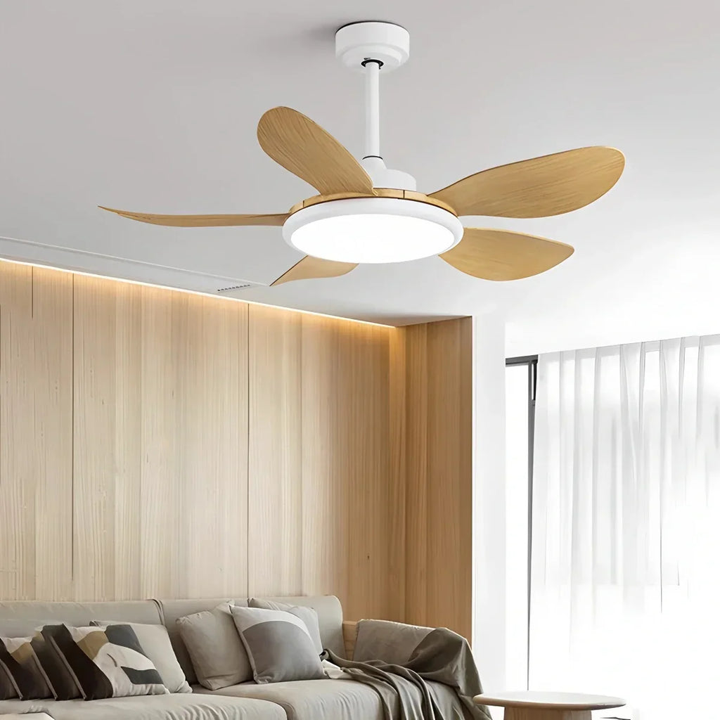 Deckenventilator mit 5 Holzflügeln und Licht fürs Wohnzimmer | Desfino