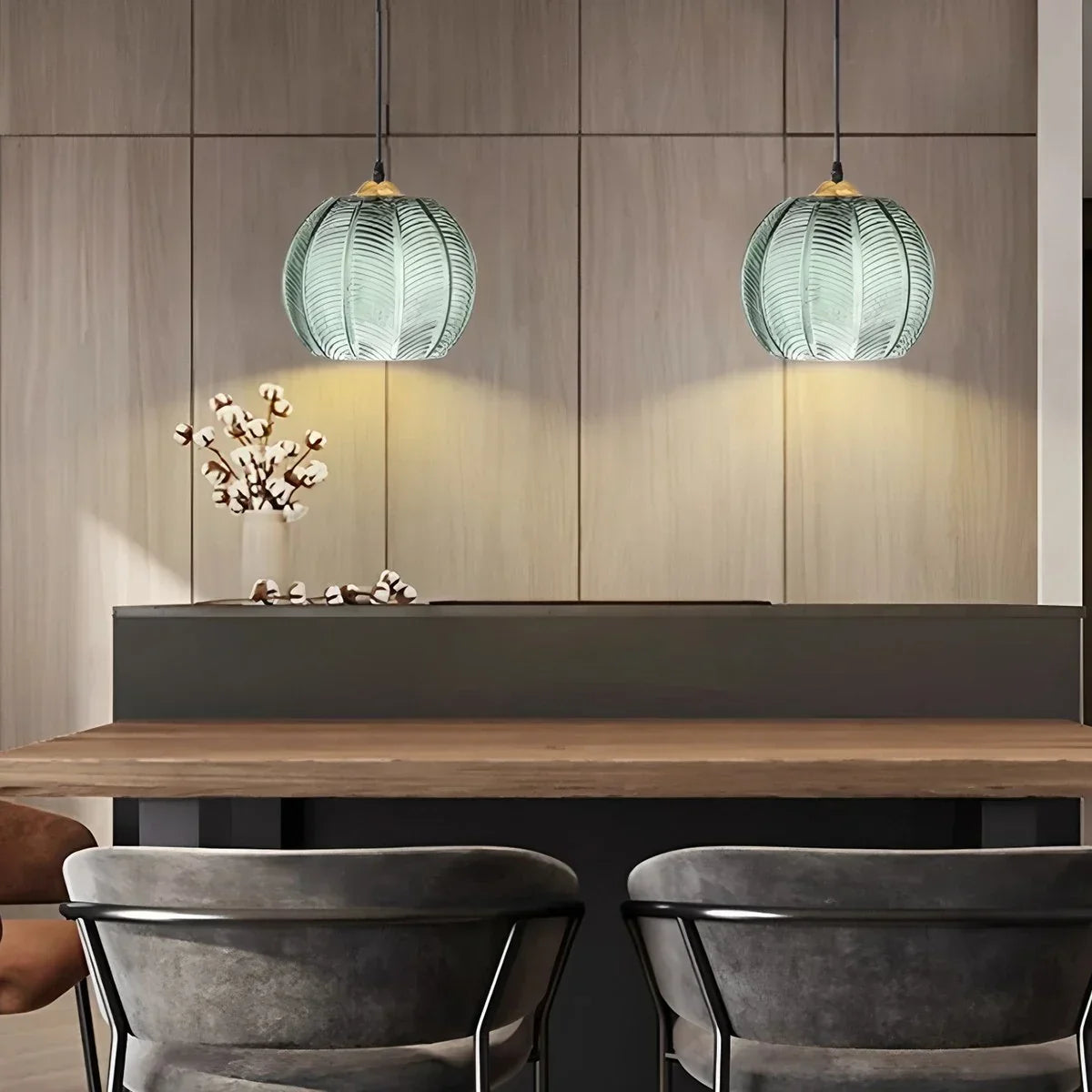 Aalin Pendelleuchte aus Milchglas fürs Esszimmer | Desfino