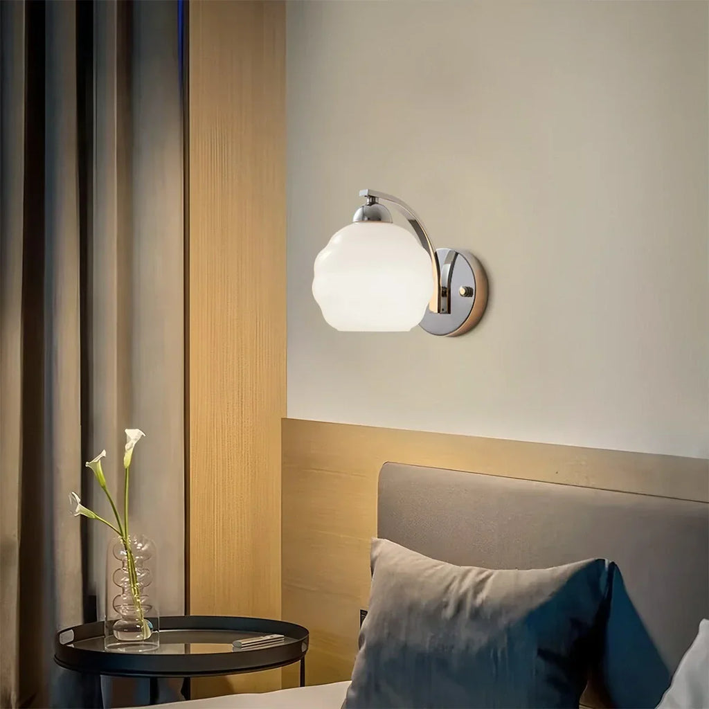 Vintage-Glaswandleuchte im Art-déco-Stil | Desfino