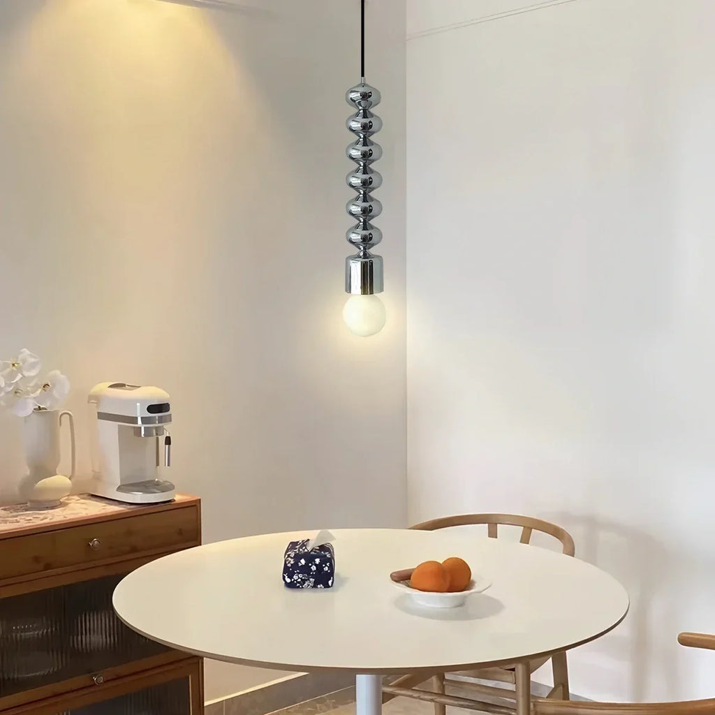 Bauhaus-Perlen-Hängeleuchte für das Schlafzimmer | Desfino