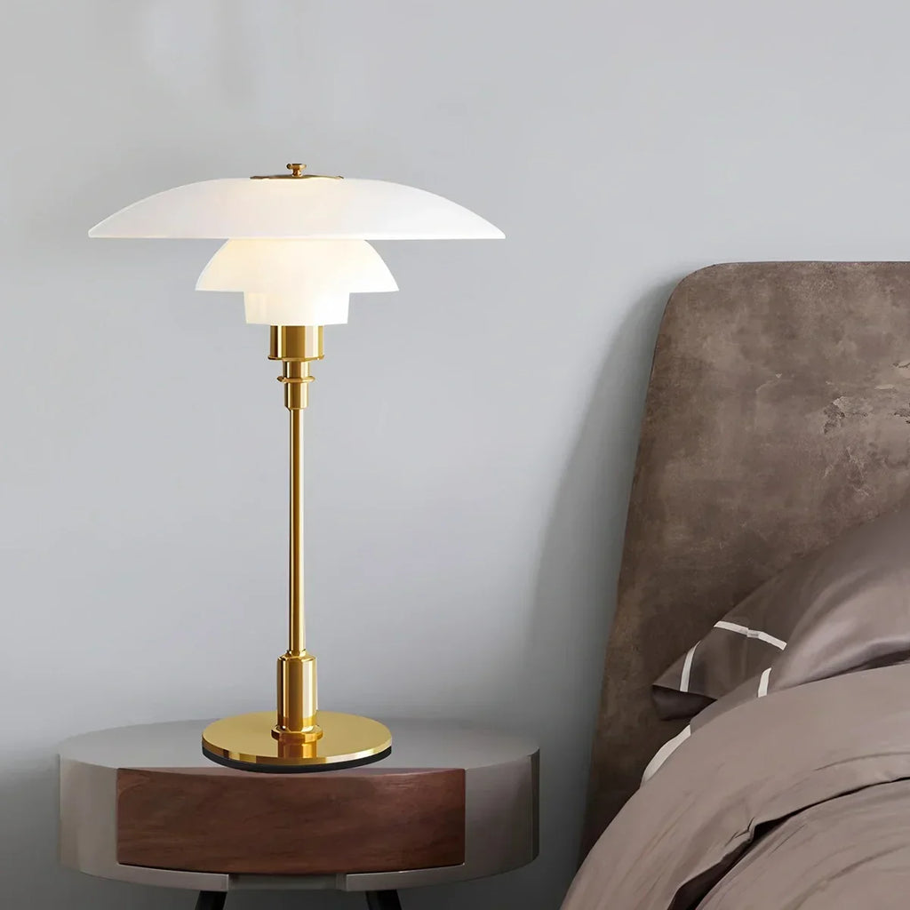 Klassische Lesetischlampe für das Schlafzimmer | Desfino