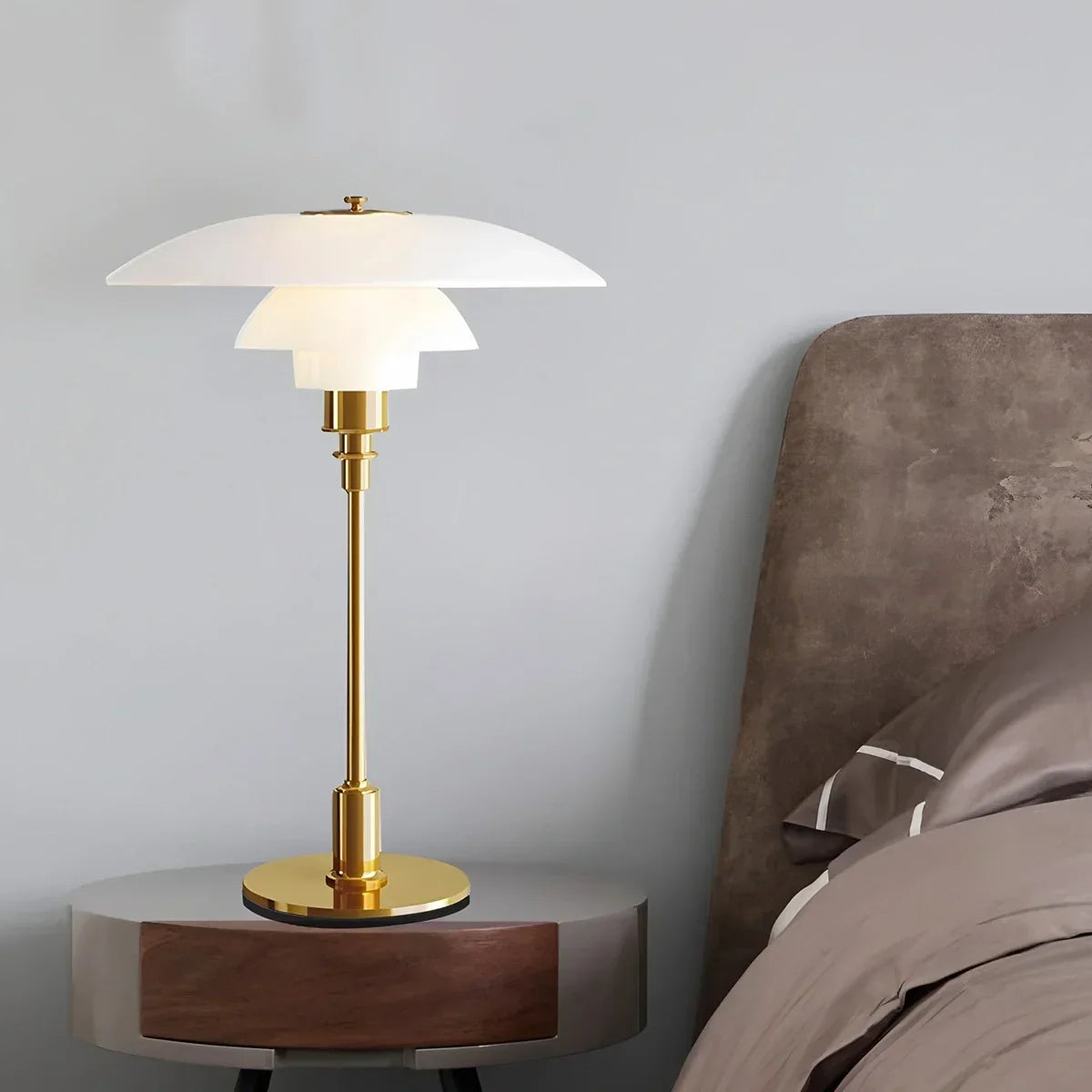 Klassische Lesetischlampe für das Schlafzimmer | Desfino