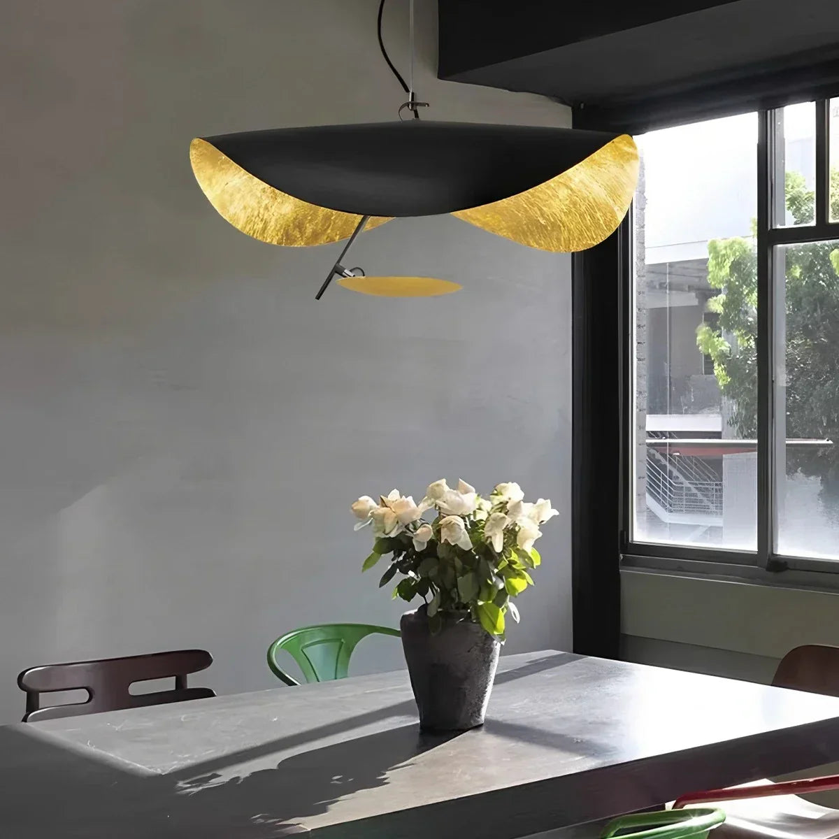 Modern Sculptural Leaf Pendant Light | Desfino