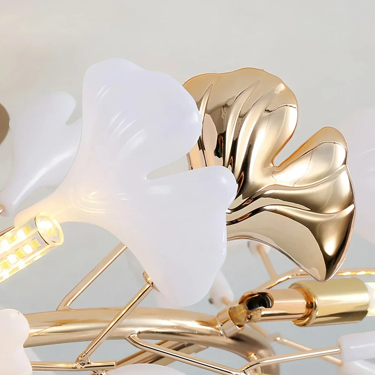 Ginkgo Rotating Ceiling Lamp for Bedroom | Desfino