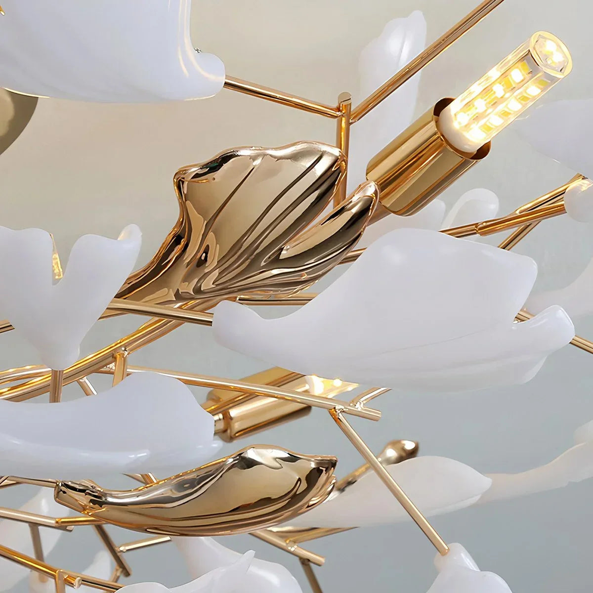 Ginkgo Rotating Ceiling Lamp for Bedroom | Desfino
