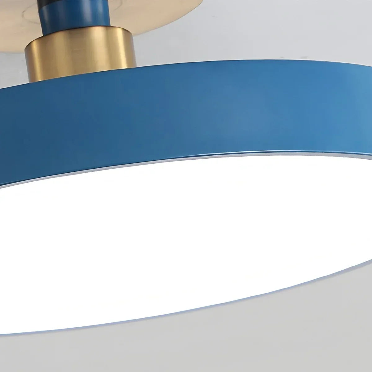 Isla Flush Mount Ceiling Lamp for Bedroom | Desfino