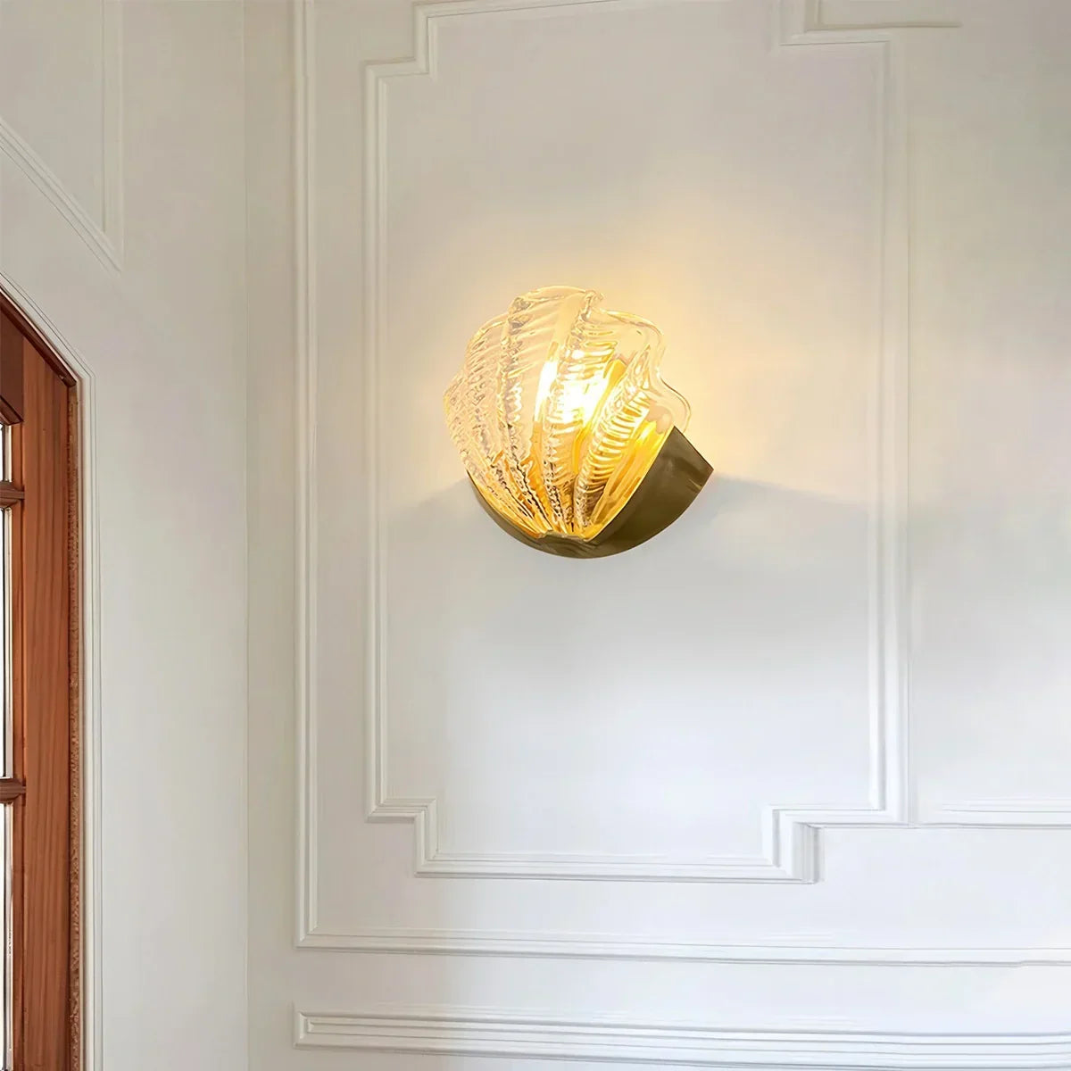 Light Luxury Brass Shell Glass Wall Lamp | Desfino