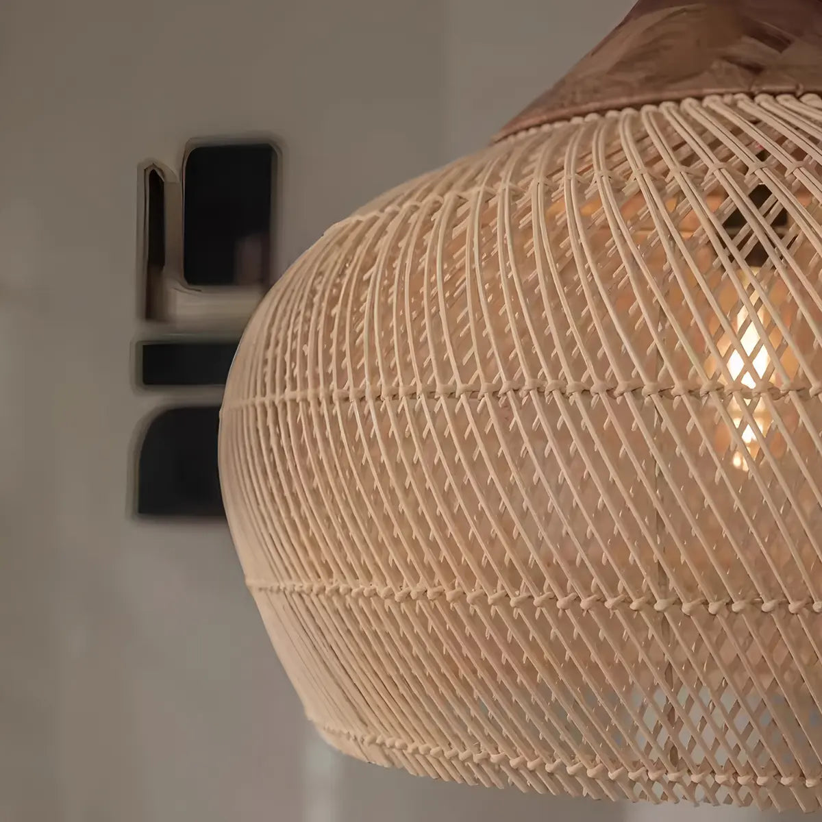 Pendelleuchte im Rattanstil für das Esszimmer | Desfino