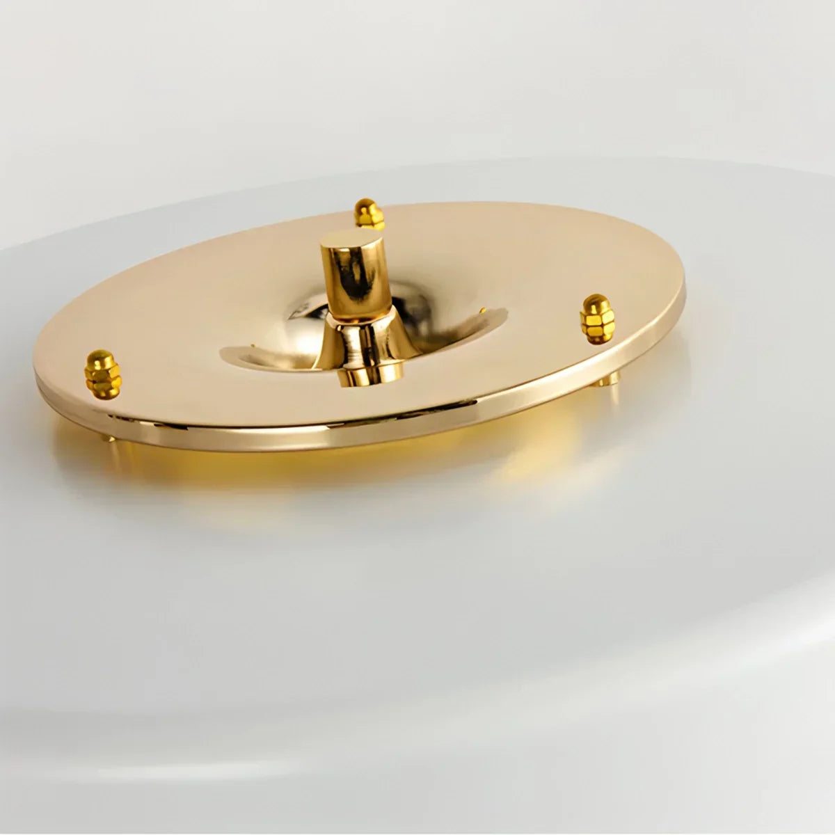 Mid-Century Round Table Lamp with Pull Chain | Desfino