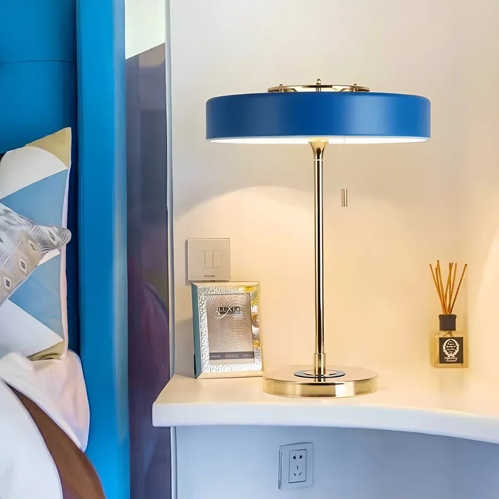 Mid-Century Round Table Lamp with Pull Chain | Desfino