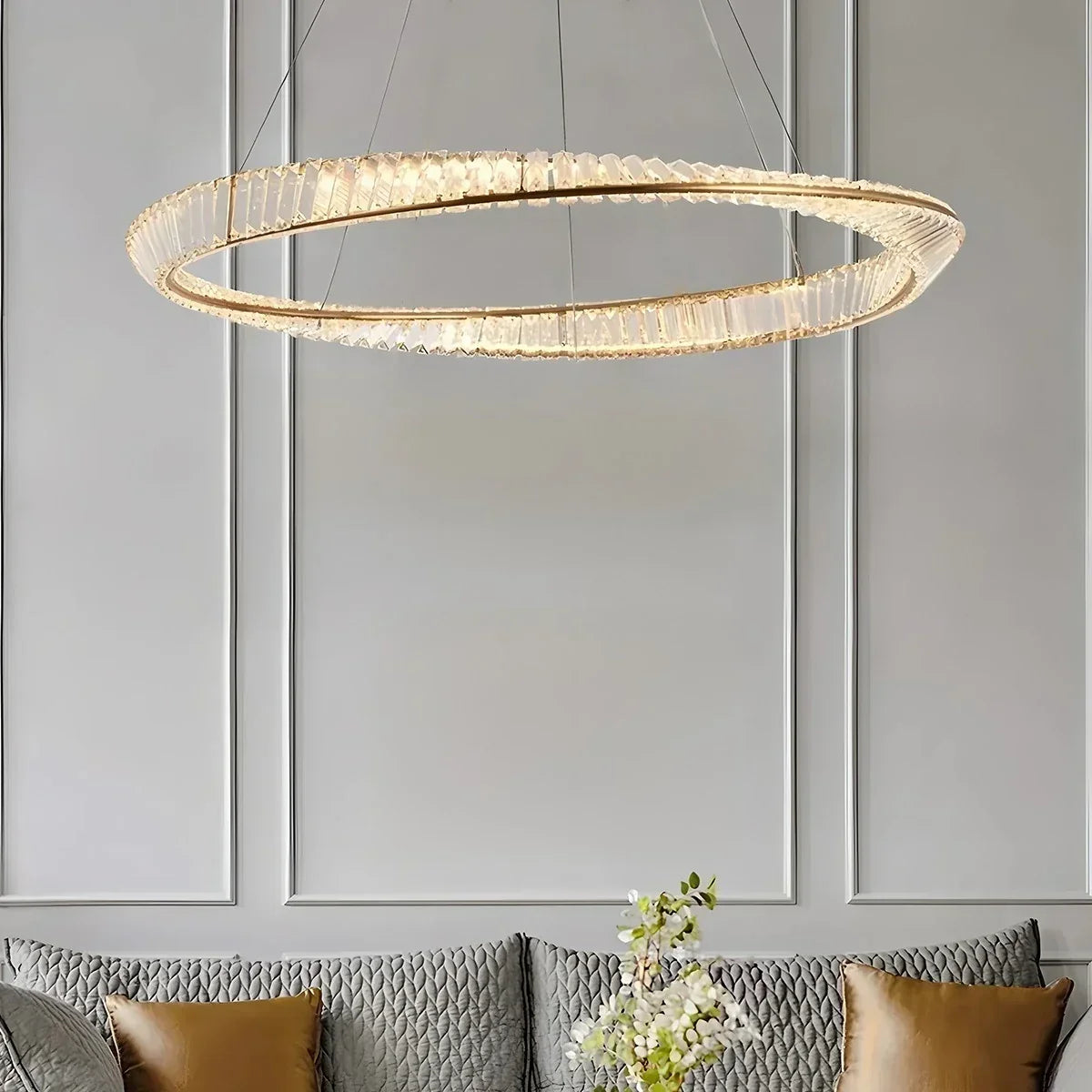 Moderner luxuriöser Ringkronleuchter aus Metall und Glas | Desfino