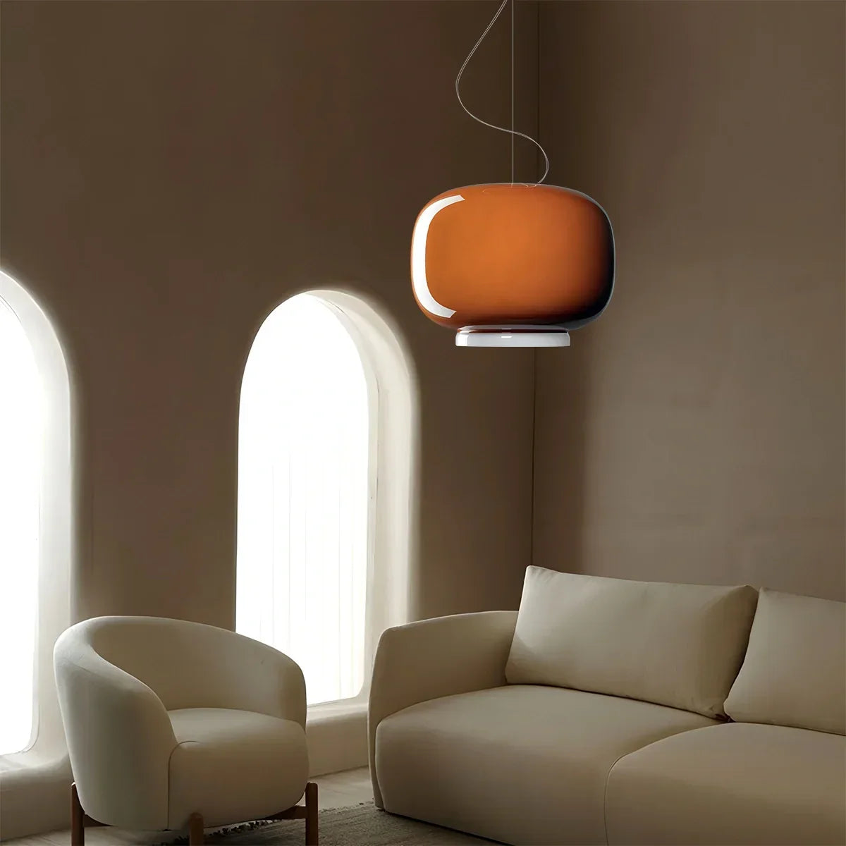 Moderne Pendelleuchte als Laterne aus farbigem Glas | Desfino