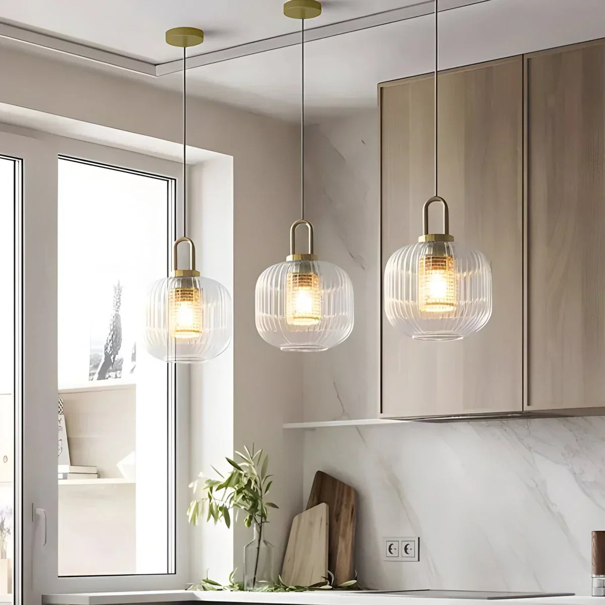 Modern Ribbed Clear Glass Pendant Light | Desfino