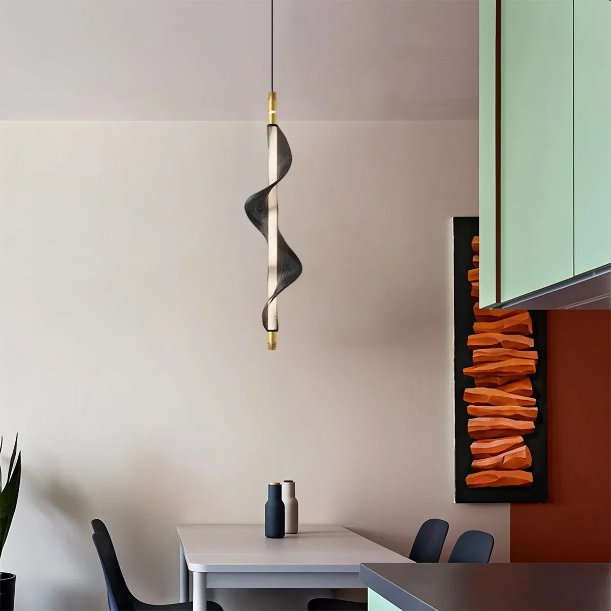 Nordic Art Twisted Mesh Pendant Light | Desfino
