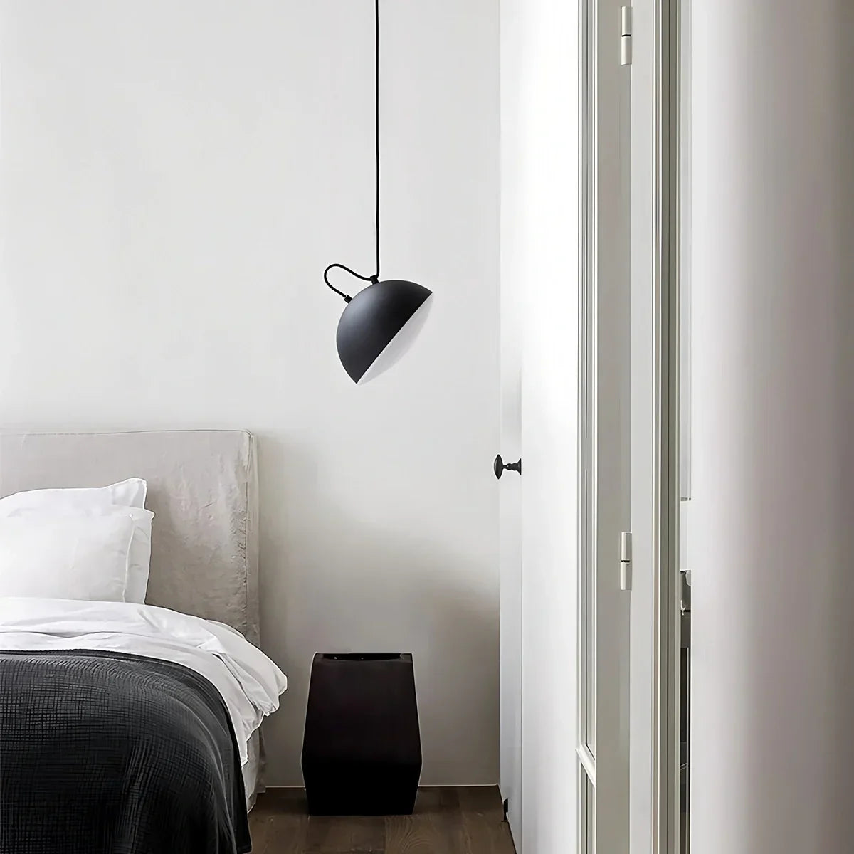 Nordische minimalistische schwarze halbrunde Pendelleuchte | Desfino