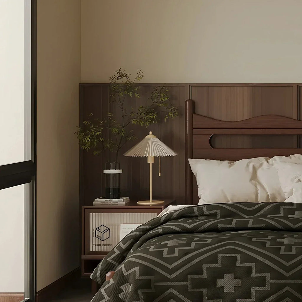 Perla Pleated Table Lamp for Bedroom | Desfino