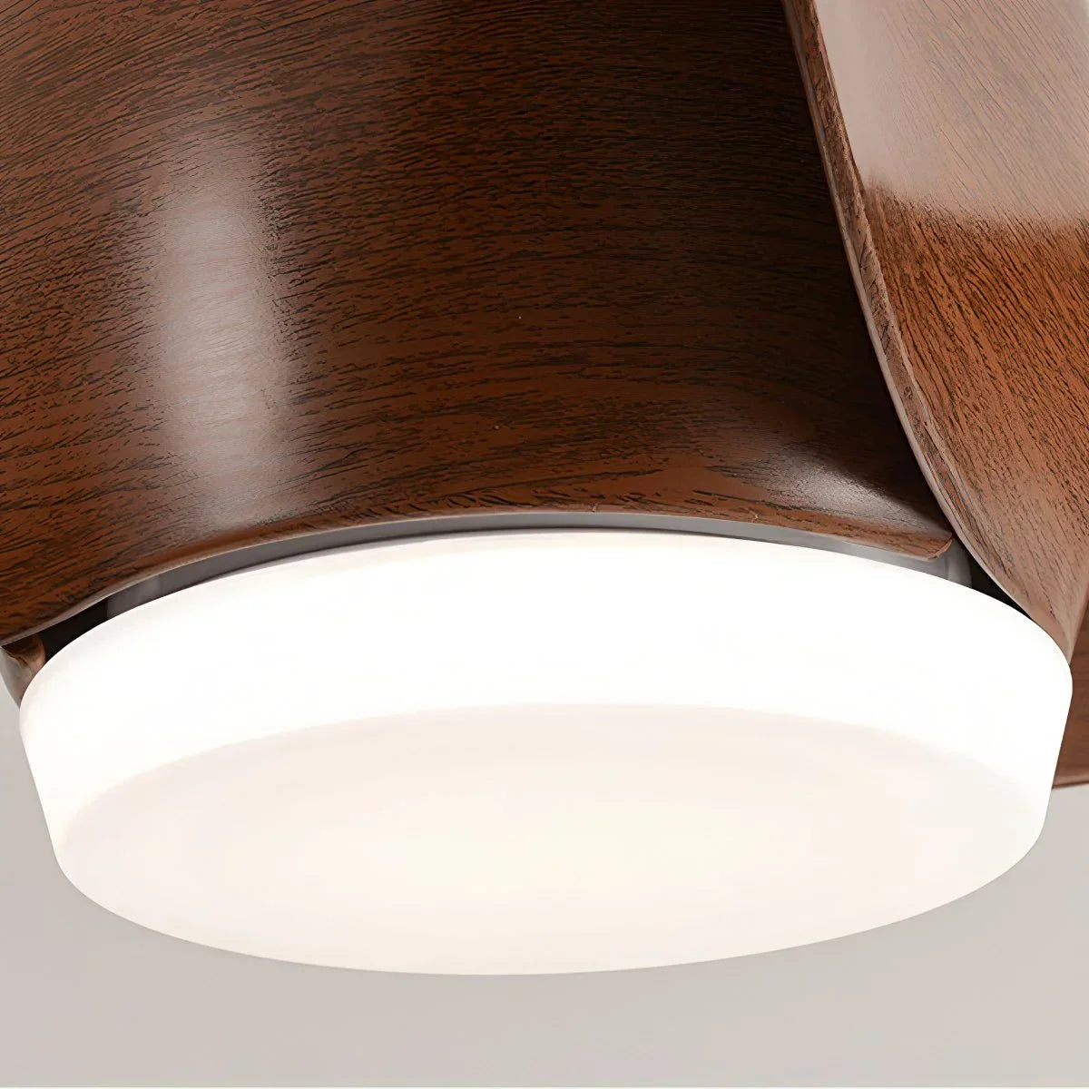 Deckenventilator mit Lampe und Propellerdesign für das Esszimmer | Desfino