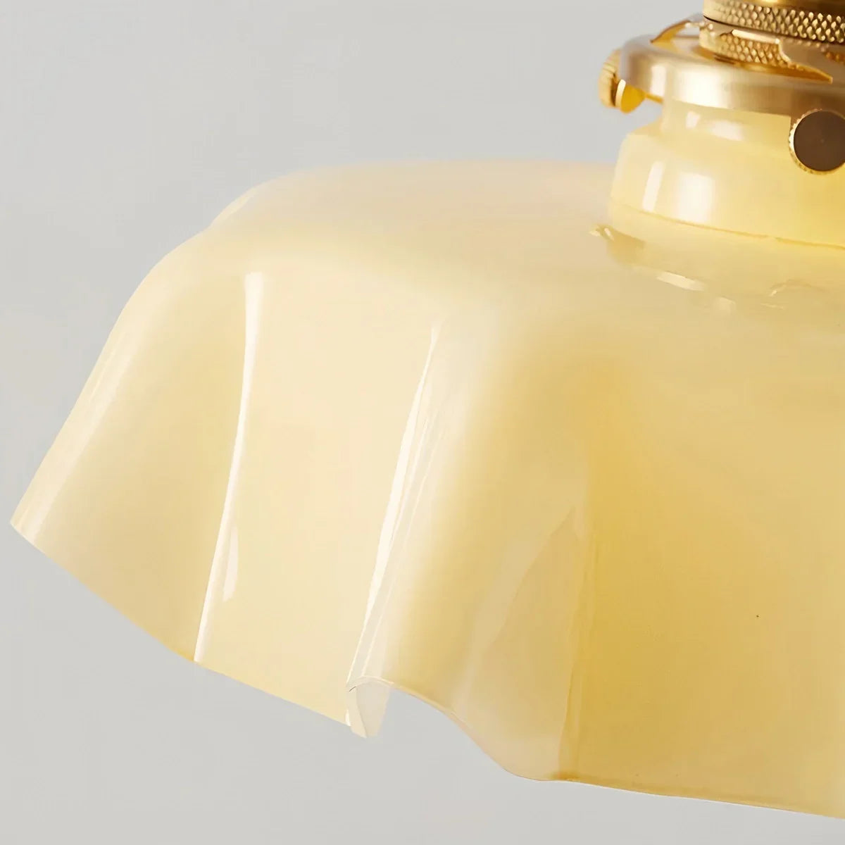 Retro-Pendelleuchte aus farbigem Glas für die Küche | Desfino