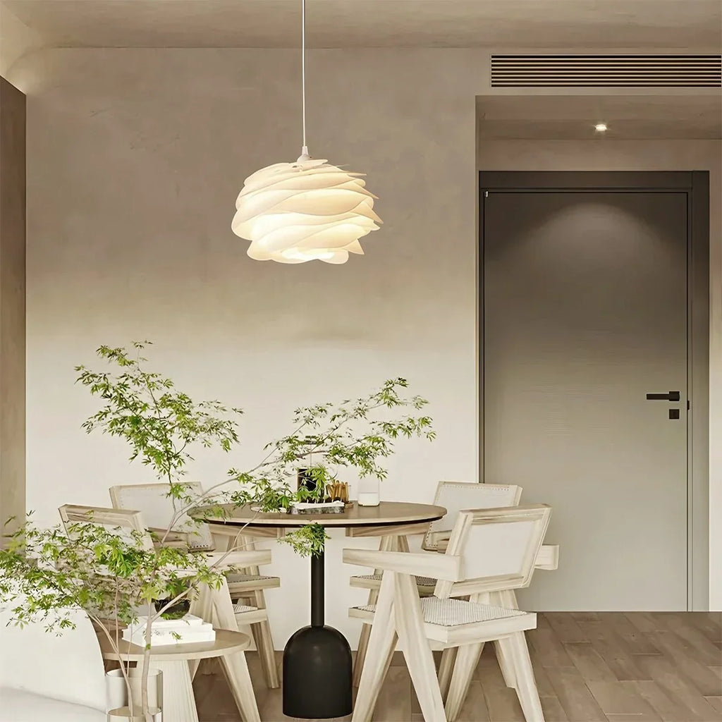 Blumen-Pendelleuchte mit Rosendesign für das Schlafzimmer | Desfino