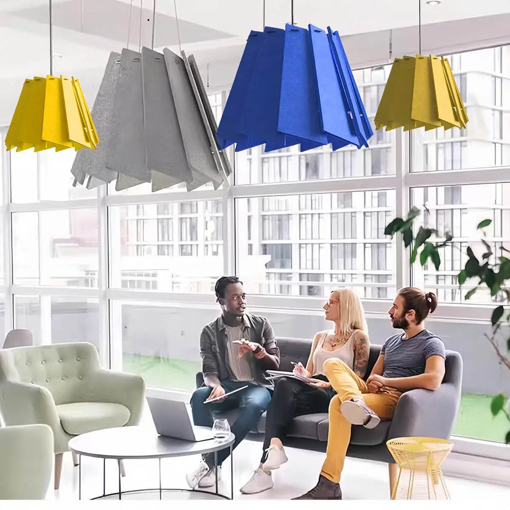 Drehbare Akustik-Pendelleuchte in Blattform für Wohnzimmer und Büro | Desfino