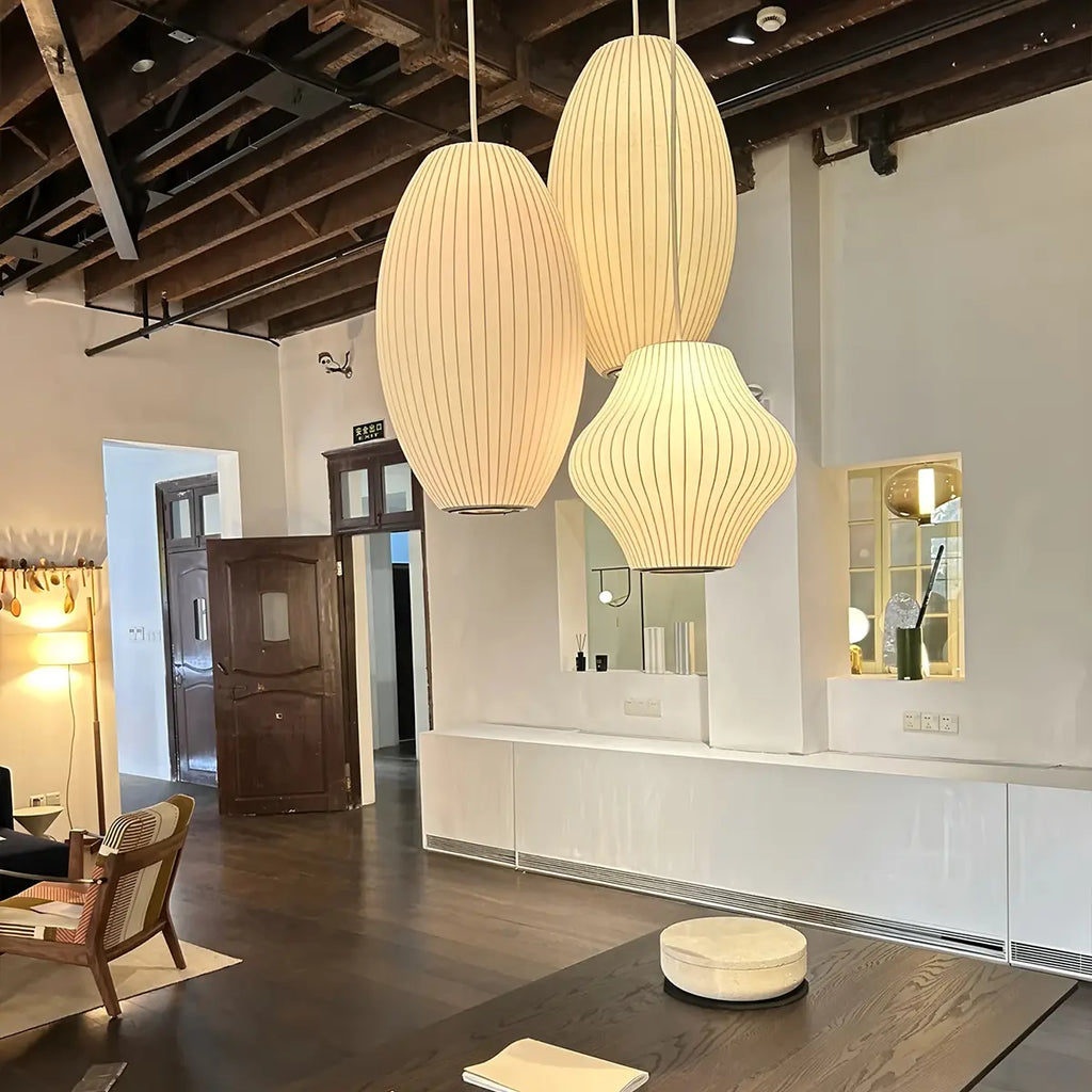 Vintage-LED-Pendelleuchte aus Seide in Laternenform | Desfino