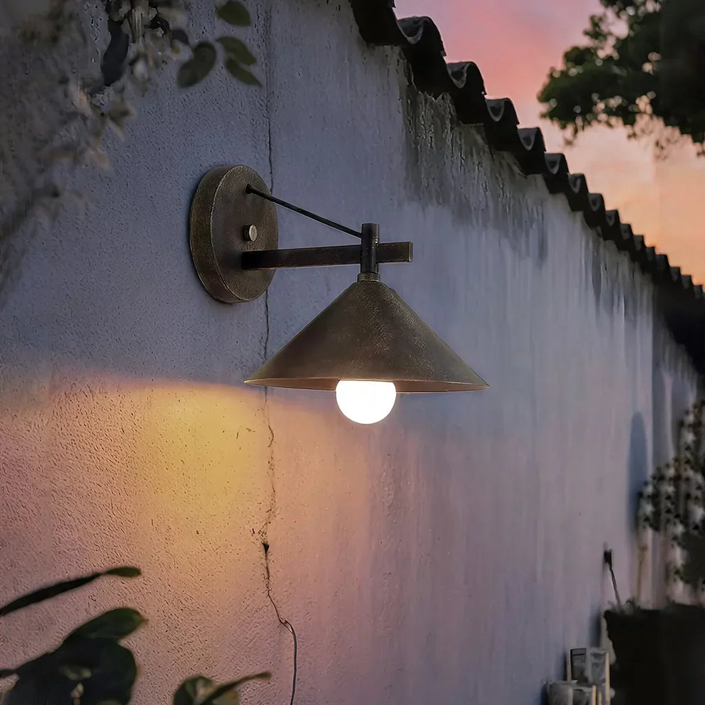 Vintage Outdoor Waterproof Patio Wall Lamp | Desfino