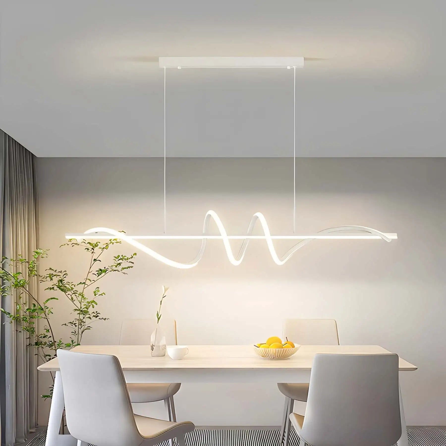 Linearer Kronleuchter Wave für das Esszimmer | Desfino