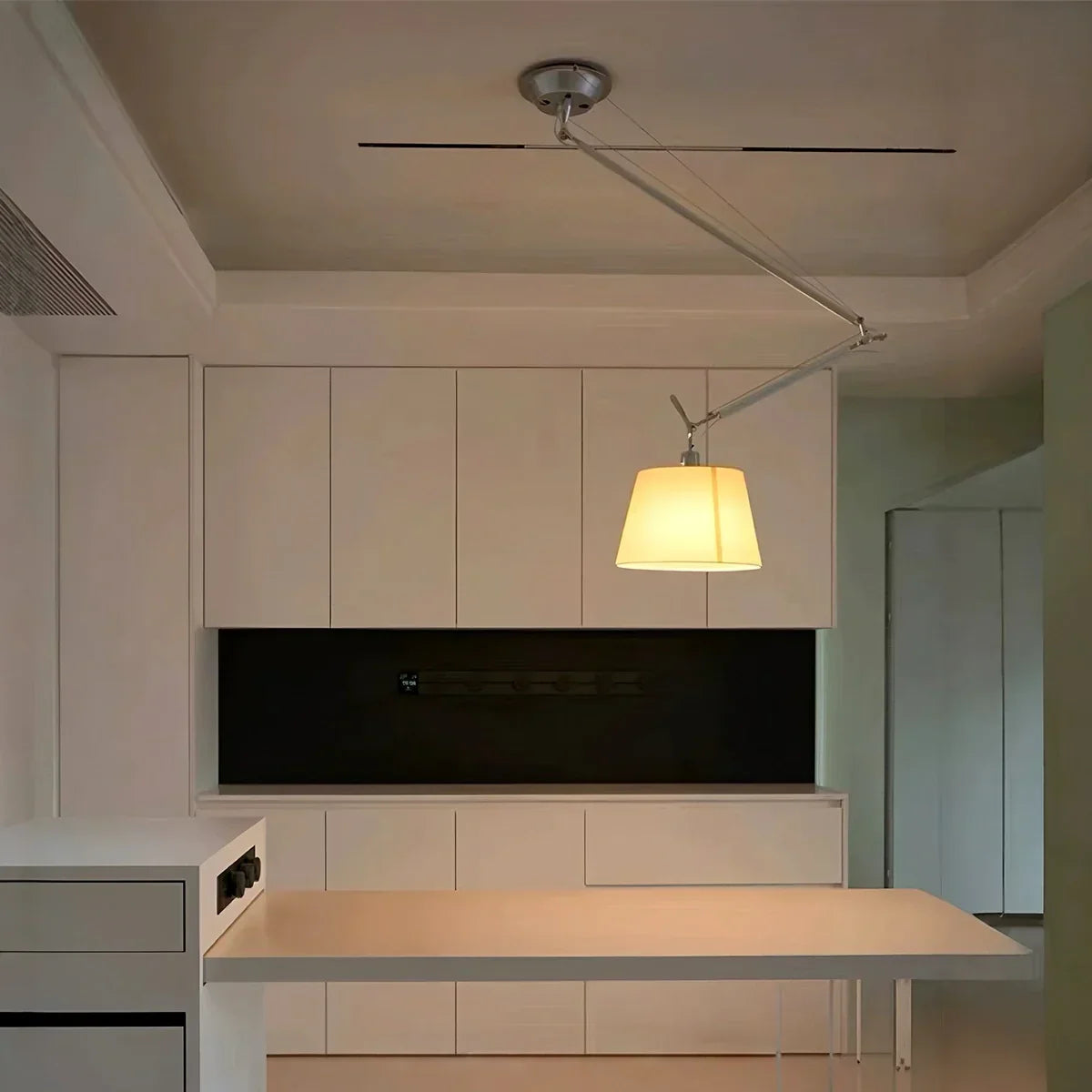 Zeyvon Pendant Light for Dining Room | Desfino