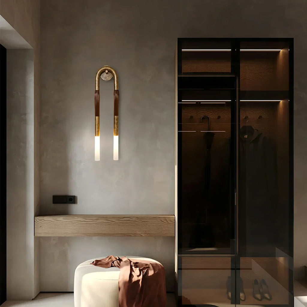 Horsehair U-Shaped Wall Lamp | Desfino