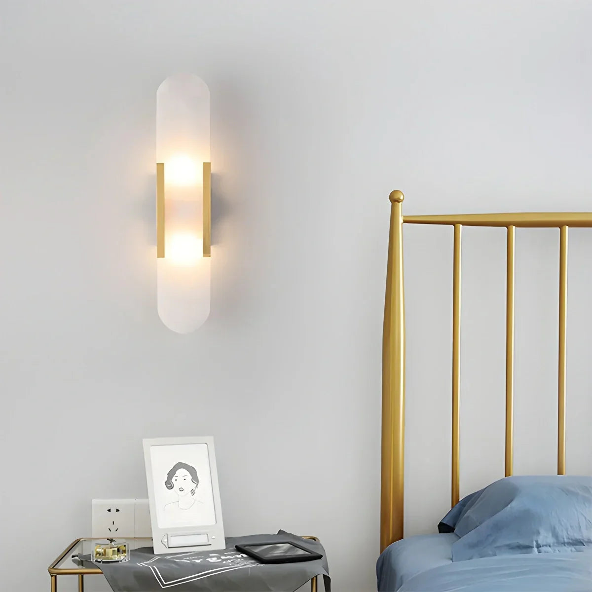 Elegante Wandleuchte aus spanischem Alabaster für das Wohnzimmer | Desfino