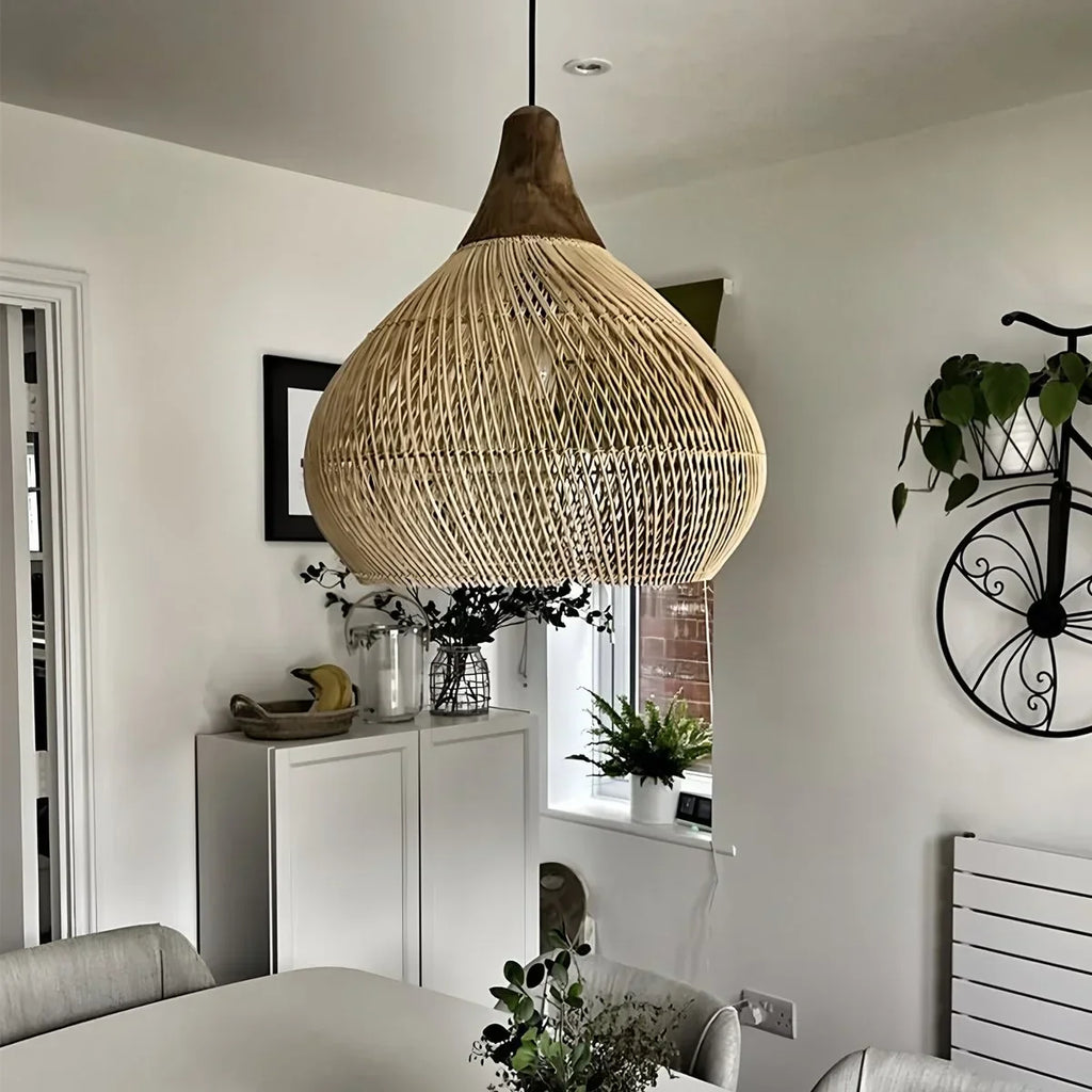 Pendelleuchte im Rattanstil für das Esszimmer | Desfino