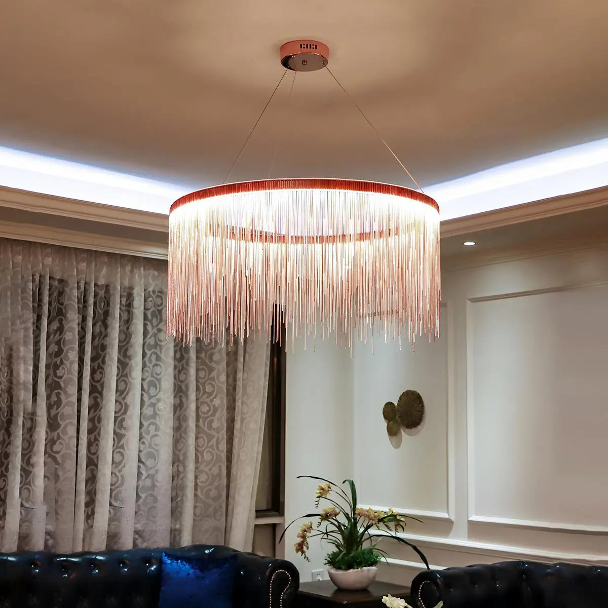 Moderner Kronleuchter mit Quasten im Art-déco-Stil | Desfino