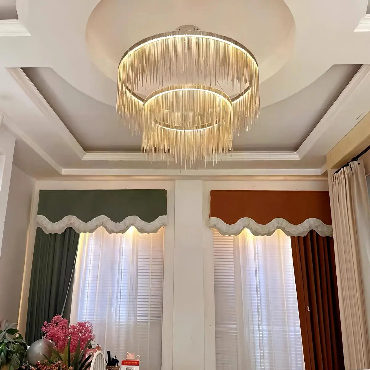 Moderner Kronleuchter mit Quasten im Art-déco-Stil | Desfino