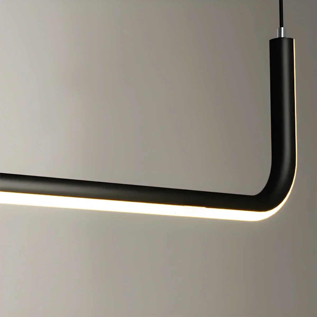 Moderner LED-Deckenleuchter für das Wohnzimmer | Desfino