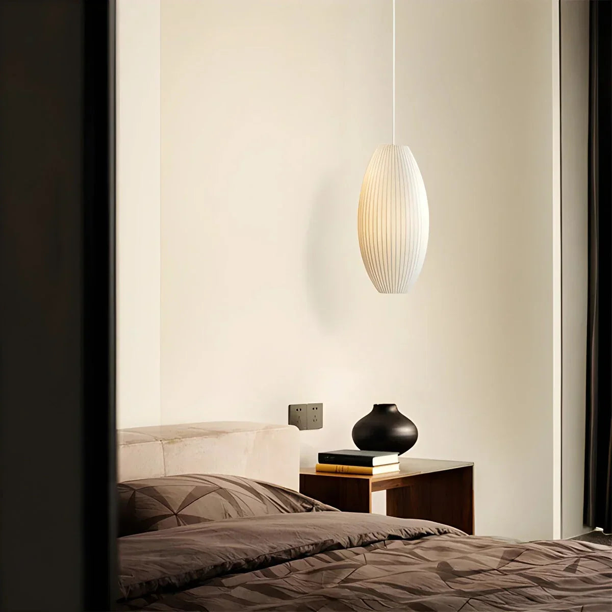 Vintage-LED-Pendelleuchte aus Seide in Laternenform | Desfino